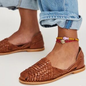 BearPaw Leather Huarache Sandals